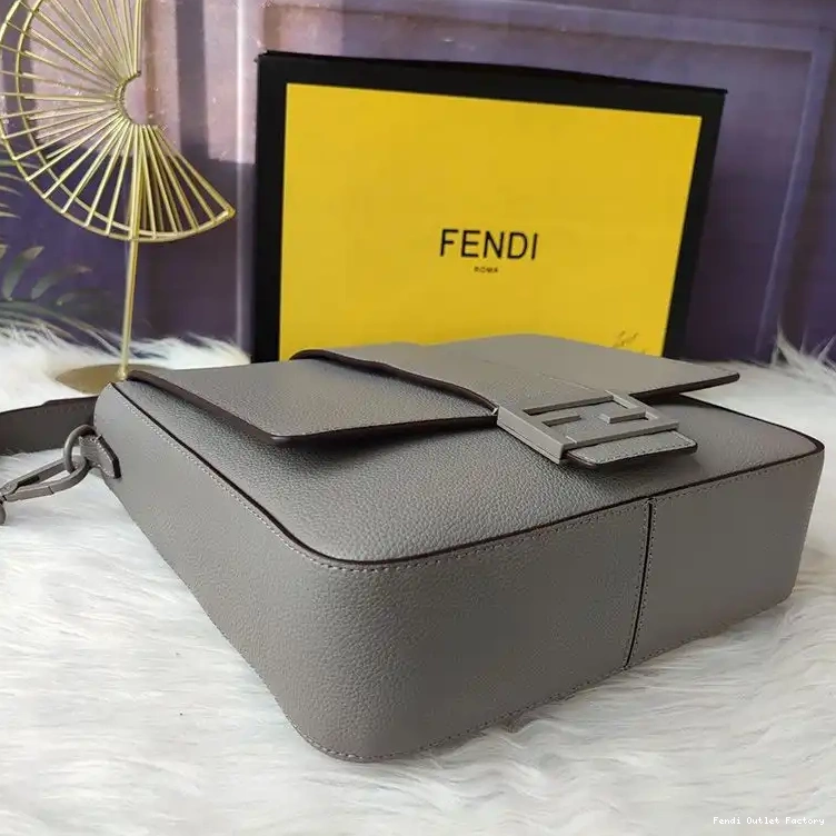 Cheap HOT Leather Messenger Medium Grey Baguette Cuoio In Fendi Romano 0327